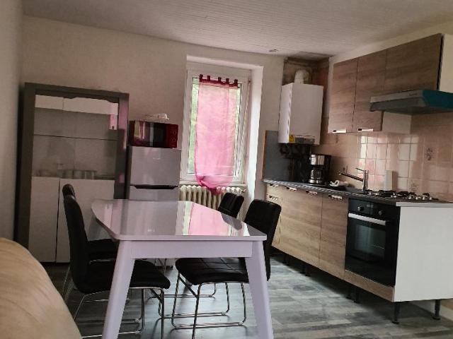 Appartement lumineux de 2 pièces à Landivisiau au centre ville