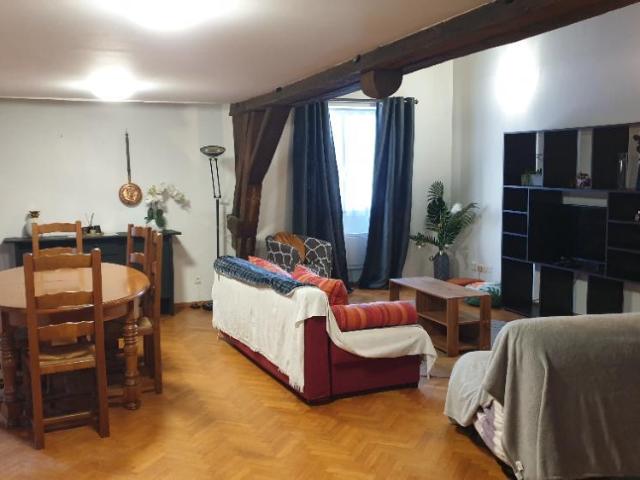 Appartement lumineux de 2 pièces à louer à Gien