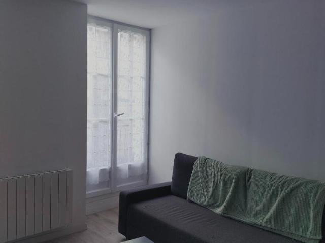 Appartement lumineux de 2 pièces à louer à Dieppe