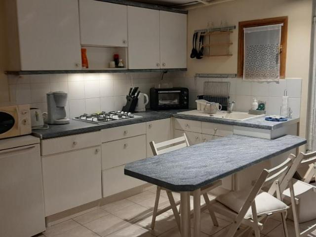 Appartement lumineux de 2 pièces à louer à Viroflay
