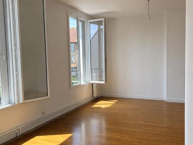 Appartement lumineux de 3 Pièces de 60 m² 900 m gare de Vaires