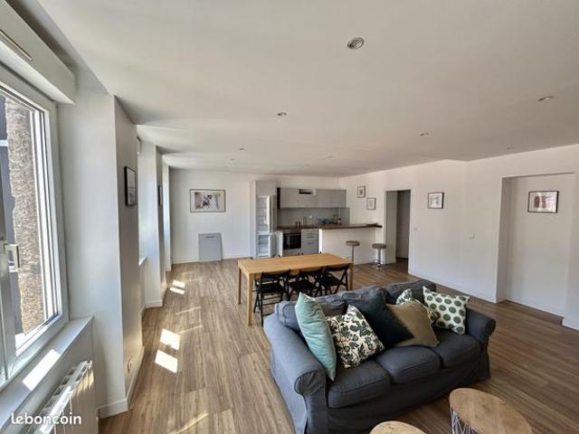 Appartement lumineux et rénové 98m2 Hypercentre Jean Jaurès