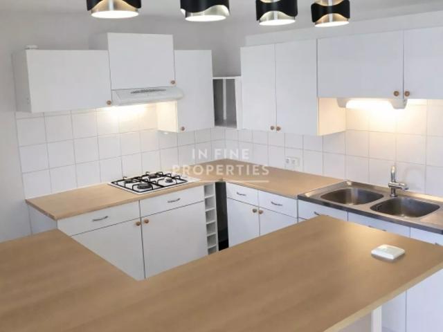 APPARTEMENT LUMINEUX RESIDENCE HAUTEFORT