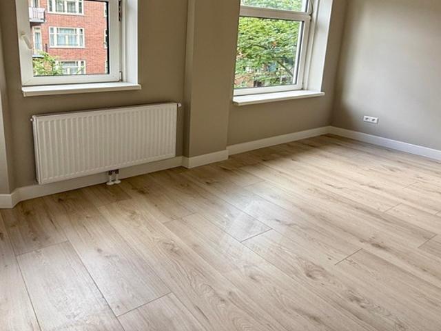 Appartement Lucellestraat in Amsterdam