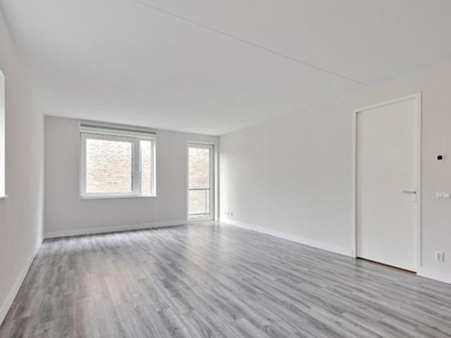 Appartement Lulofsdwarsstraat in Den Haag