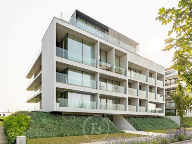 Appartement luxueux avec vue sur la marina
