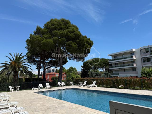 Appartement Mandelieu La Napoule 1 pièce s 35.10 m2