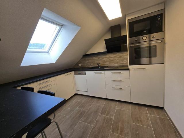 Appartement mansardé confortable de 4 pièces