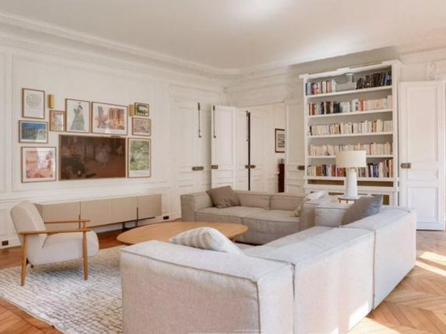 Appartement • Mairie