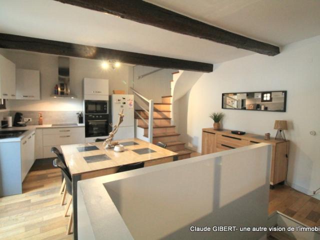 Appartement/ Maison T3 au centre ville de Loupian