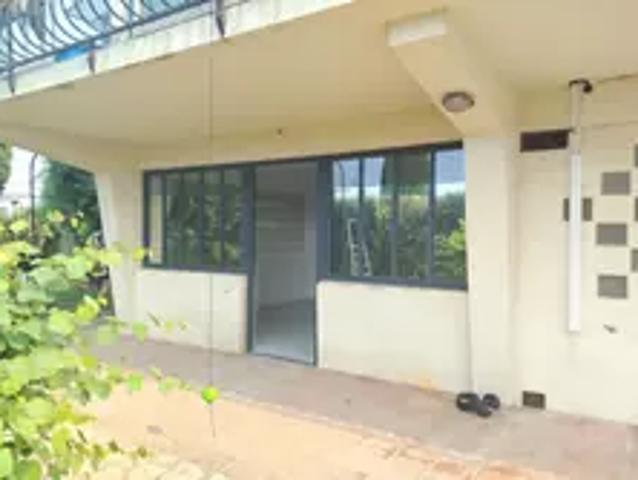 Appartement Marguerittes Location appartement 3 pièces 56 m²