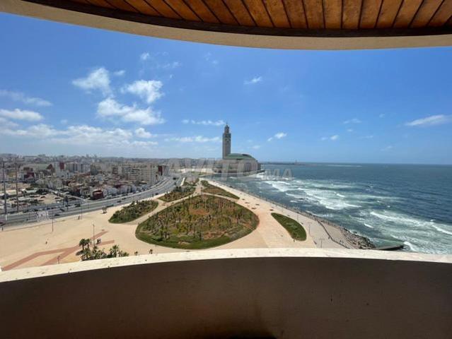 Appartement Marina vue mer et la mosquée Hassan 2