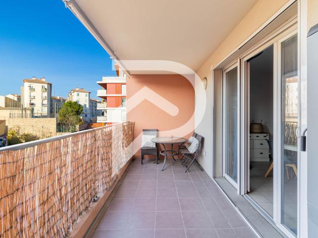 Bel appartement T3 59,19 m2 avec sa belle terrasse de 10,83 m2