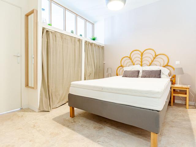 Appartement Marseille 2 pièces / Coup de coeur / Proche Réformée Rénové avec gout 13001