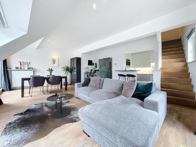 Appartement met 3 slaapkamers en terras op sublieme locatie