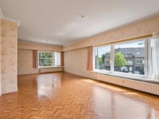Appartement met 3 slaapkamers en garage