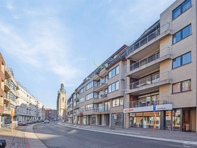 Appartement met 2 slaapkamers en 2 ruime terrassen in het hart van Roeselare
