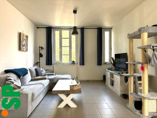 Appartement met 2 slaapkamers en terras in het centrum van Geel Larum