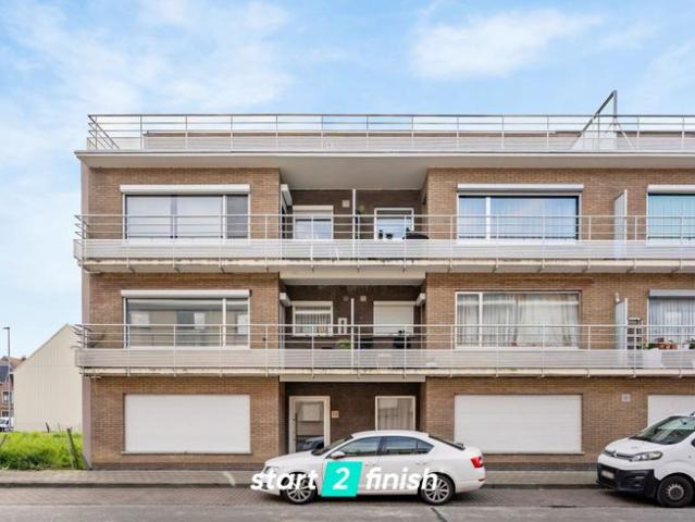 Appartement met 2 slaapkamers en terras in Roeselare