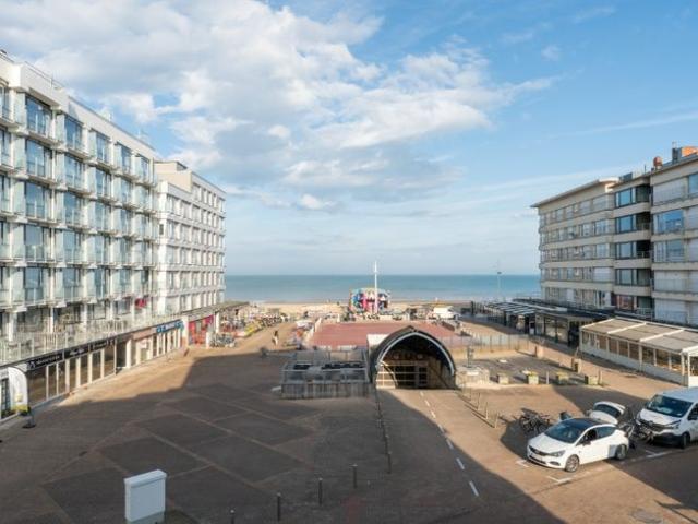 Appartement met 2 slaapkamers en zicht op zee