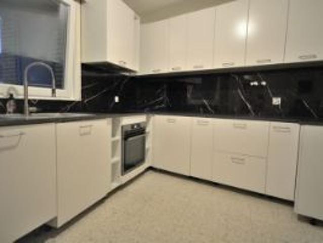 APPARTEMENT MET 2 SLAAPKAMERS en BALKON