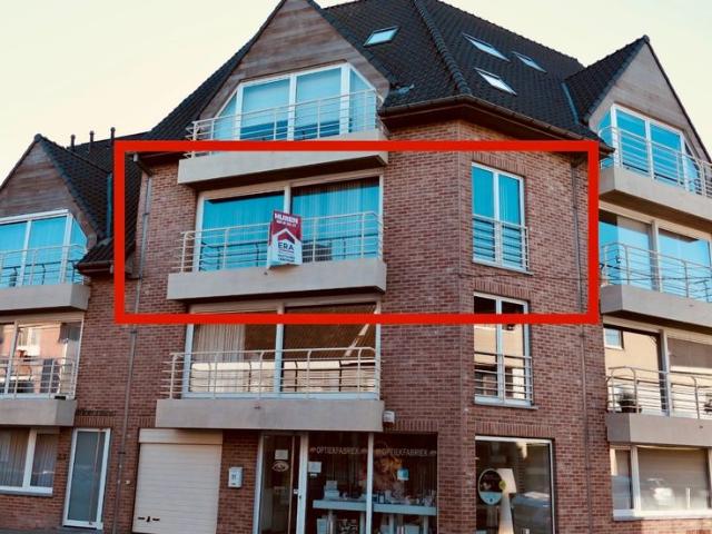 Appartement met 2 slaapkamers en parking in centrum Ardooie