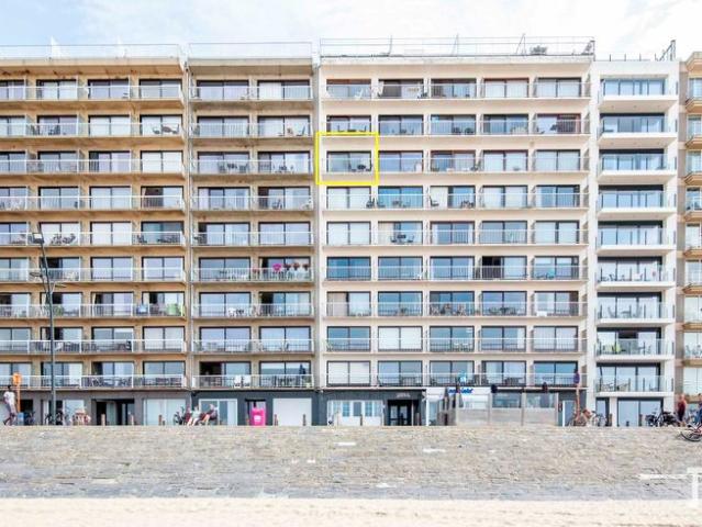 Appartement met 2 slaapkamers op de zeedijk van Blankenberge
