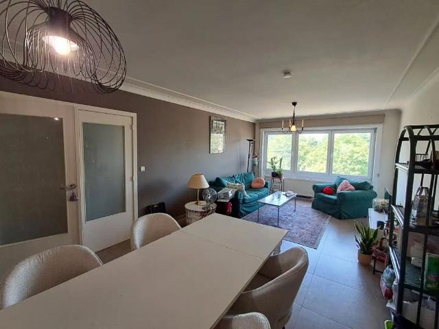 Appartement met garage te Sint Kruis