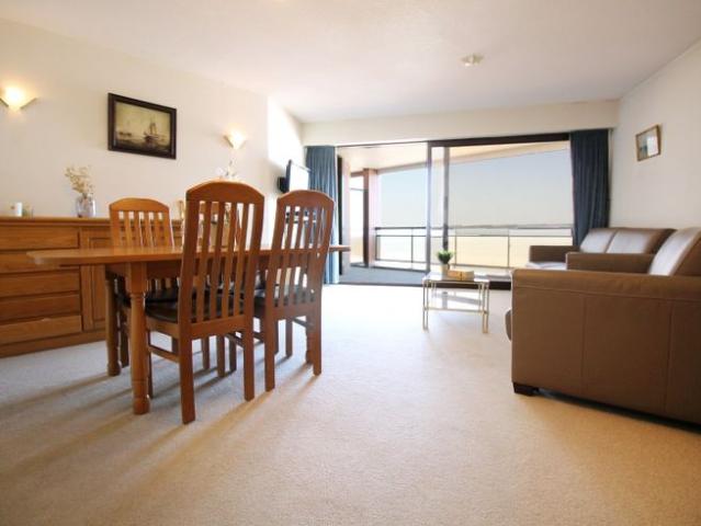 Appartement met frontaal zeezicht te Blankenberge