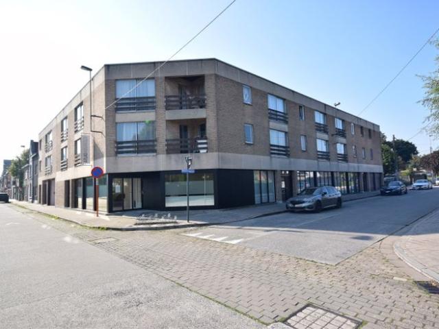 APPARTEMENT MET TWEE SLAAPKAMERS NABIJ CENTRUM ROESELARE