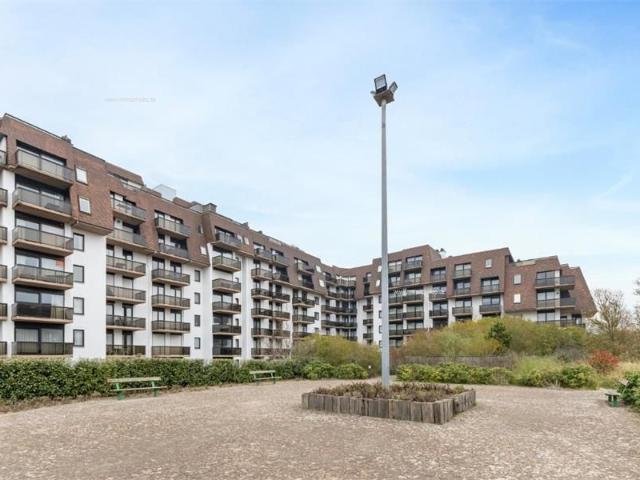 Appartement met zongerichte tuin te koop in Koksijde!