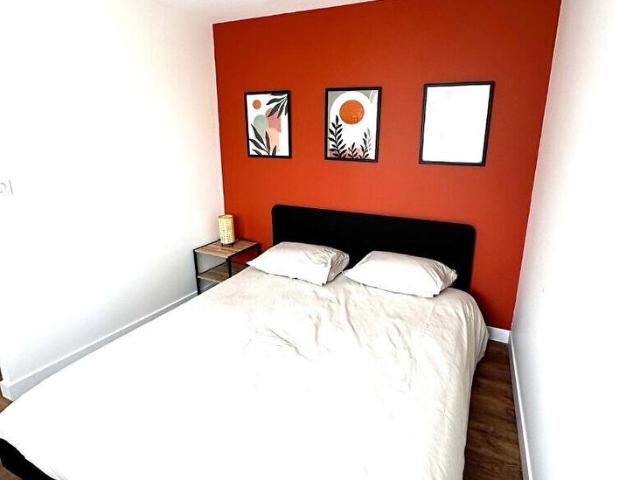 Appartement meublé1 pièce à louer au coeur de Saint Quentin 02100