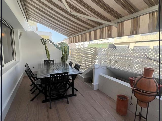Appartement meublé 3 chambres Racine