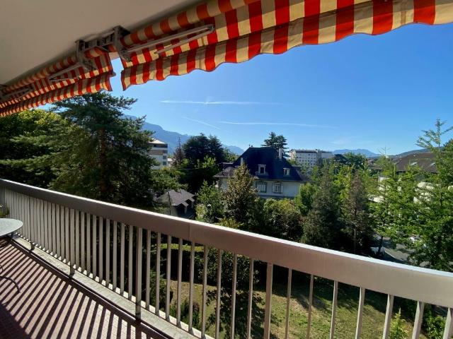 Appartement meublé 3 pièces 102 m²