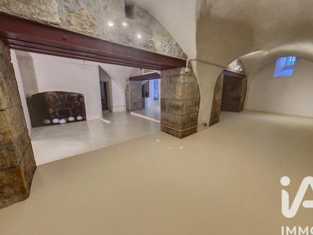 Appartement meublé 3 pièces 138 m²