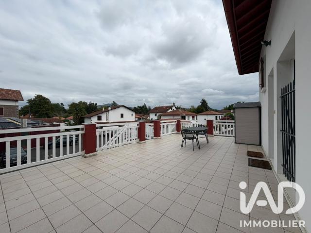 Appartement meublé 3 pièces 47 m²