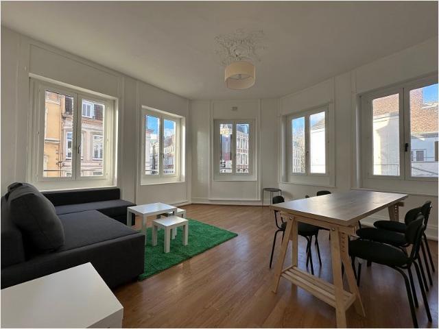 Appartement meublé 3 pièces 63 m²