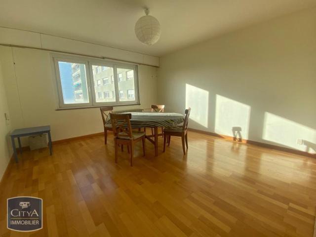 Appartement meublé 3 pièces 77 m²