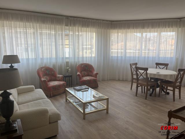 Appartement meublé 3 pièces 77 m²