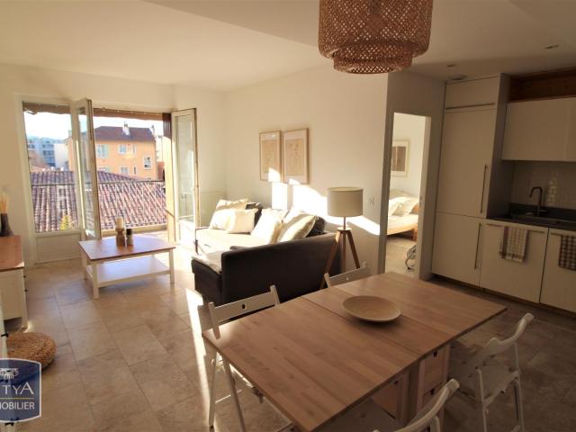 Appartement meublé 3 pièces 81 m²