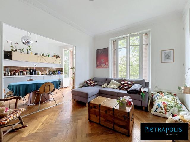 Appartement meublé 3 pièces 83 m²