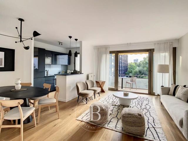 Appartement meublé 3 pièces 84 m²