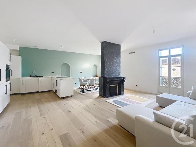 Appartement meublé 3 pièces 93 m²