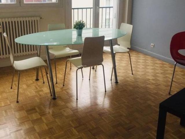 Appartement meublé 3 pièces de 65 m² Saint Étienne Centre vill