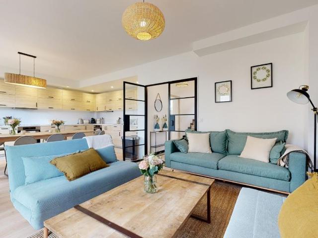 Appartement meublé 12 pièces 275 m²