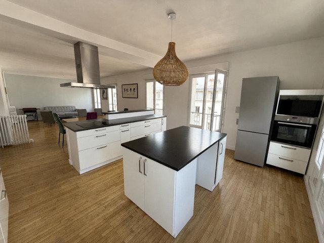 Appartement meublé 144 m²
