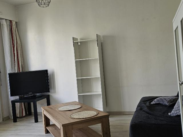 APPARTEMENT MEUBLE 1 CHAMBRE