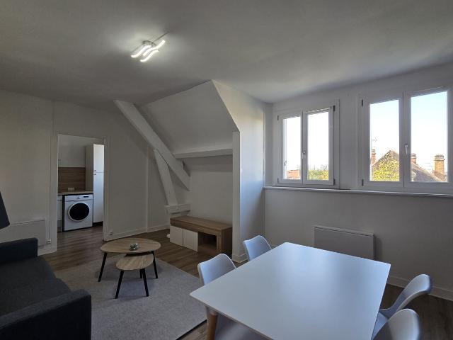 Appartement meublé 1 pièce 77 m²