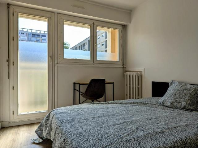 Appartement meublé 1 pièce 74 m²