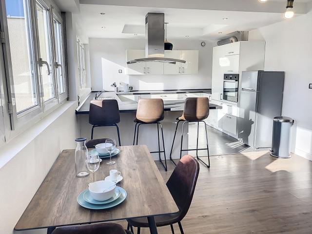 Appartement meublé 1 pièce 82 m²